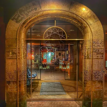 Appartement Penthouse Zentral Mit Goldstadtblick *