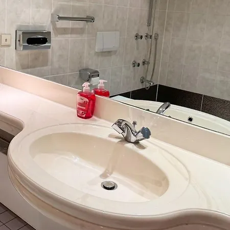 Appartement Penthouse Zentral Mit Goldstadtblick